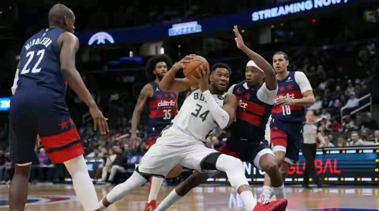 开云体育最新地址-密尔沃基雄鹿转会期再遭质疑，志在CBA常规赛名次提升，震撼外界，更衣室氛围转暖的简单介绍